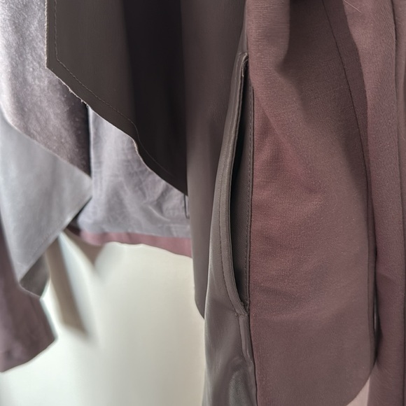 Kut from the Kloth Faux Leather Jacket Grey/Brown Sz Large Women’s EUC - Picture 12 of 12